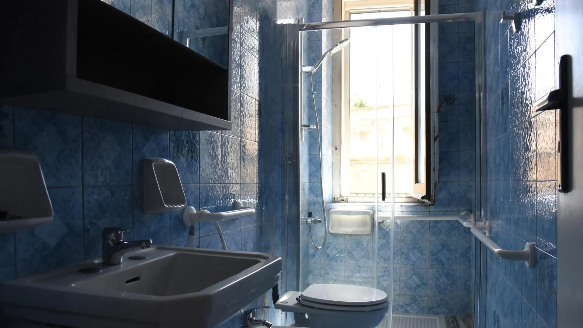Harit16 Apartment Lecce 0*,